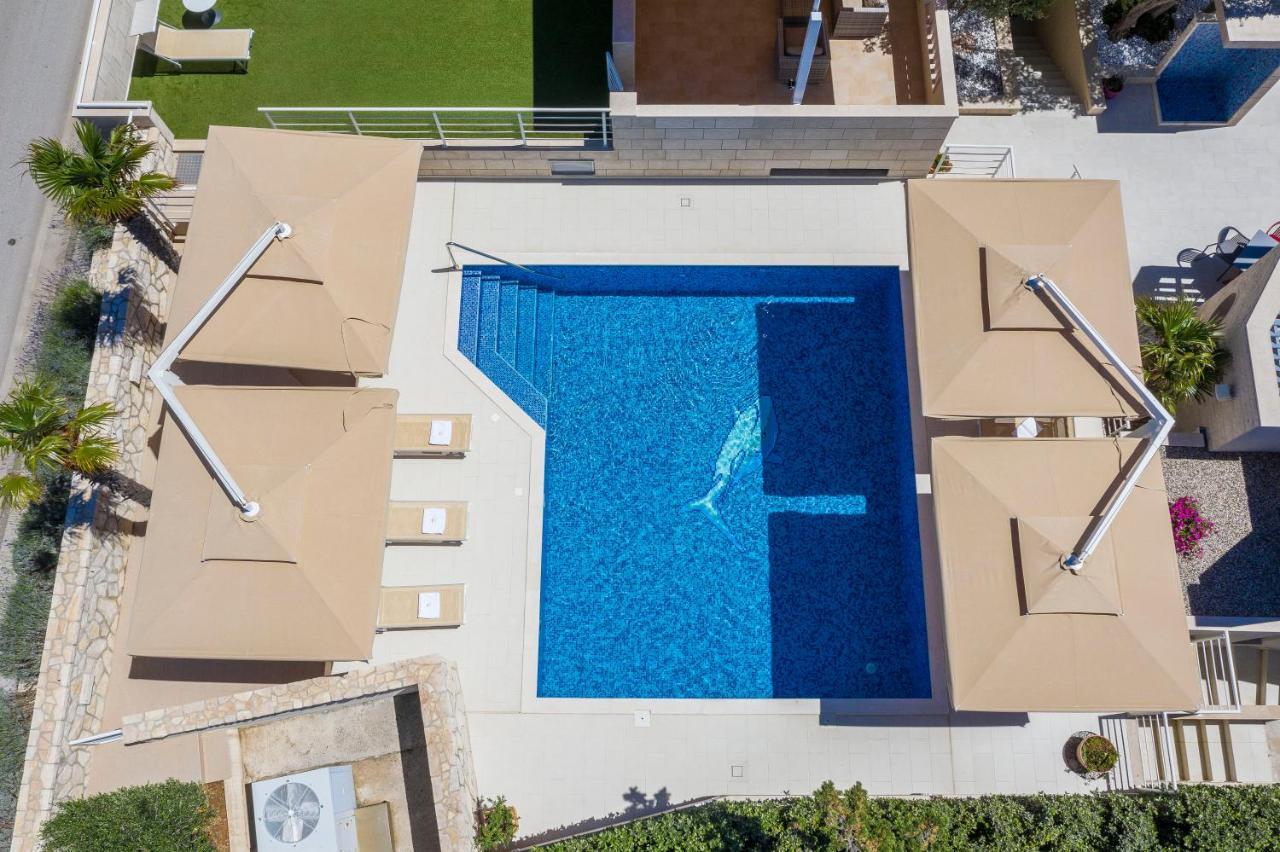Pool Terrace Sea View Sarkic Apartment Novalja Exterior photo